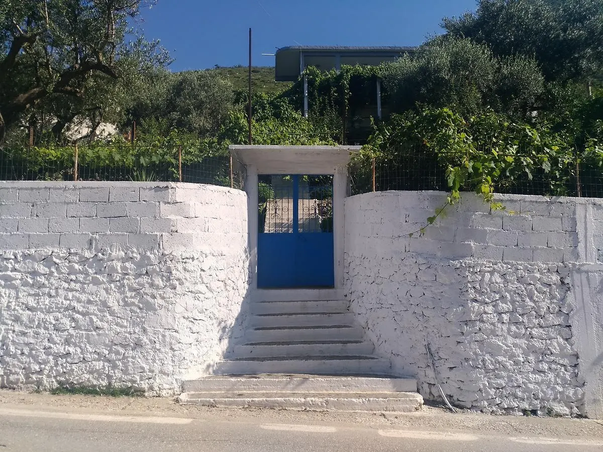 Piqeras Relax Guest House 3*,